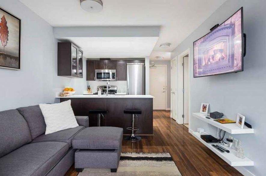 1103 4815 Eldorado Mews