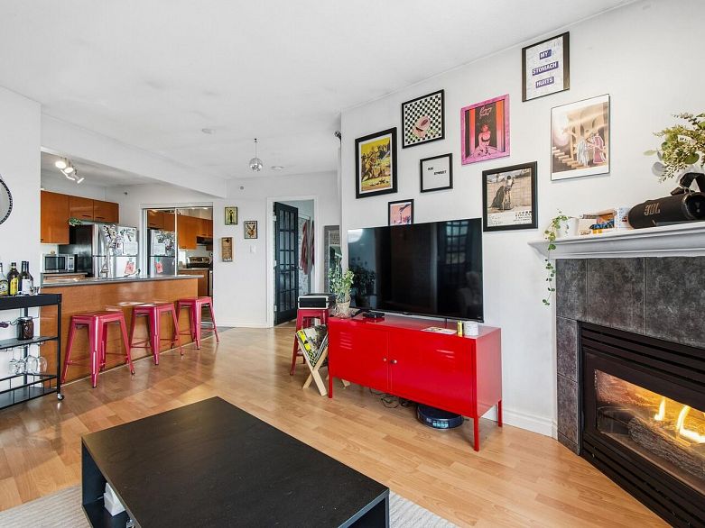 404 1688 E 8th Avenue