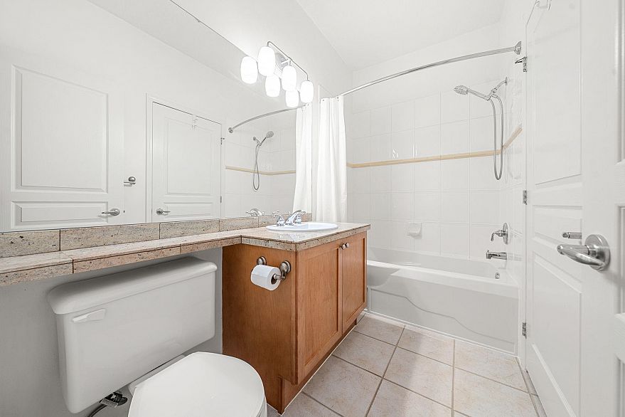 405 5605 Hampton Place