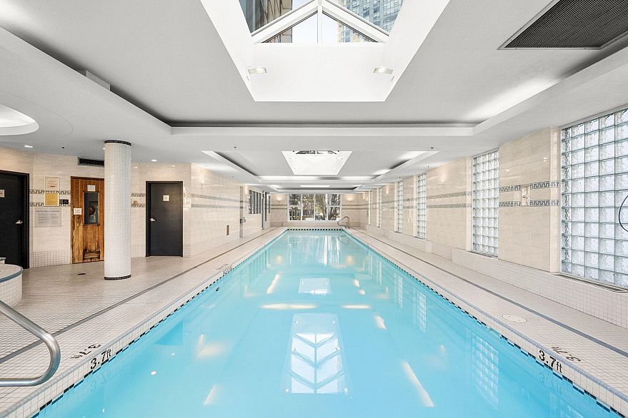 1002 1323 Homer Street