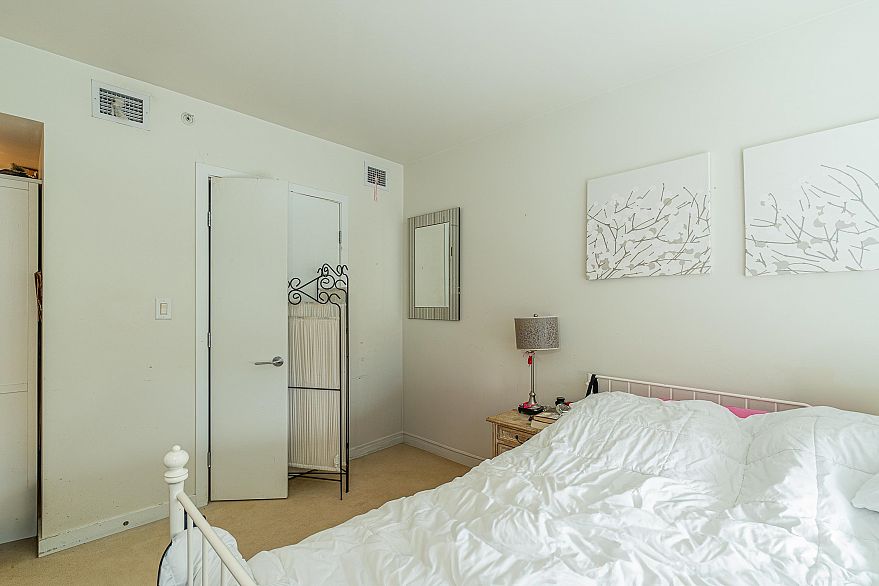 1601 788 Richards Street