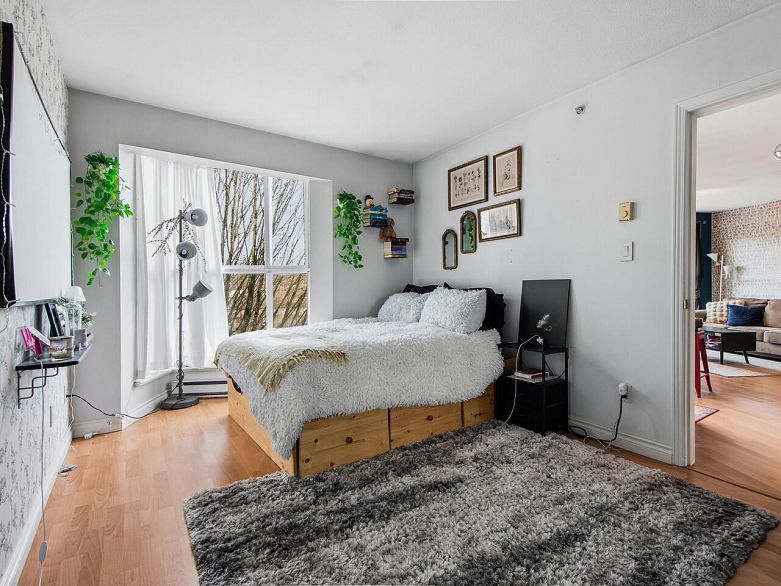 404 1688 E 8th Avenue