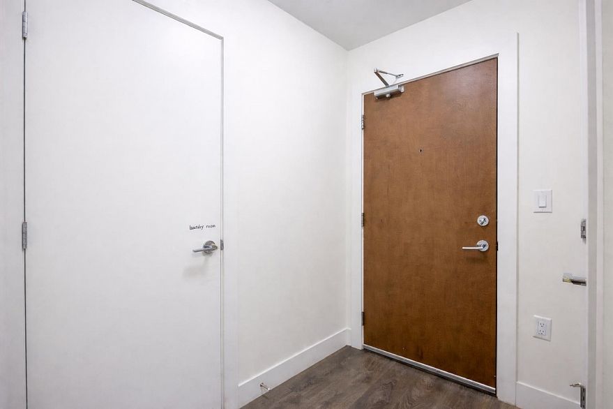 305 8580 River District Crossing