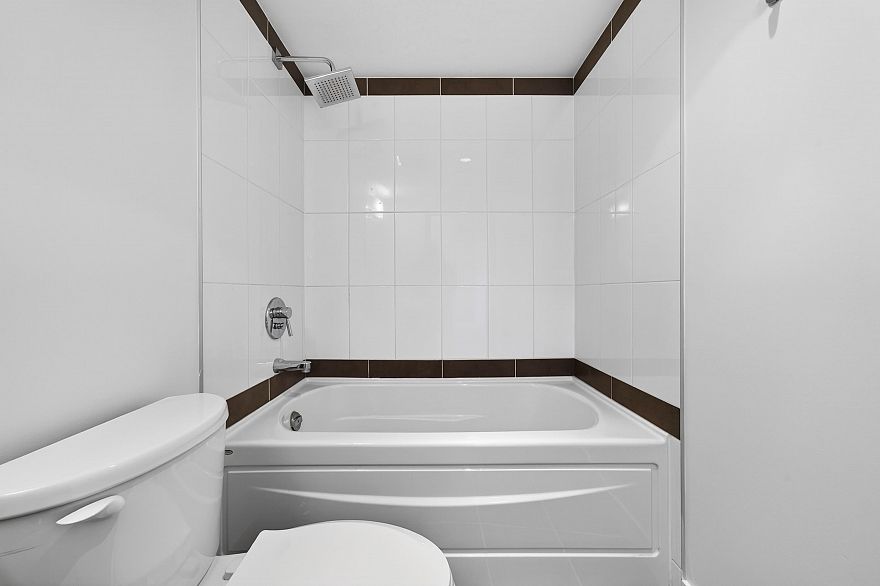 1102 188 Keefer Place