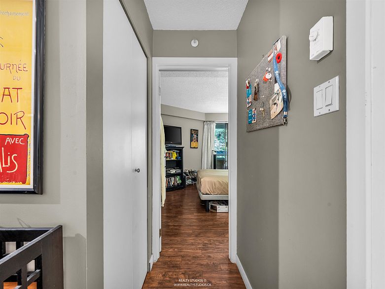 319 1500 Pendrell Street