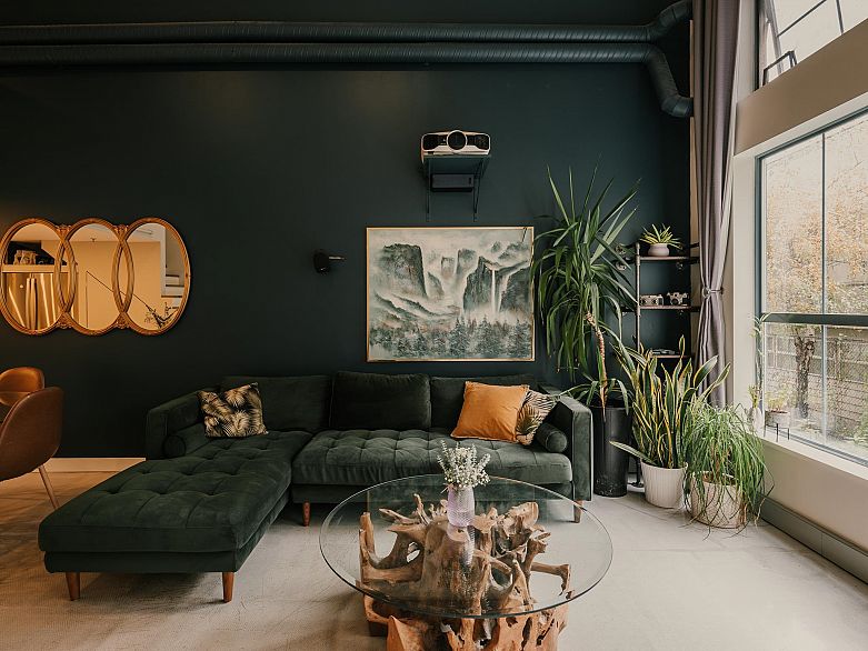 217 336 E 1st Avenue