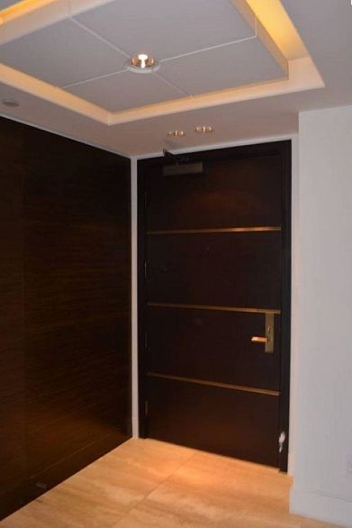 23** 667 HOWE STREET, Vancouver BC V6C 2E5