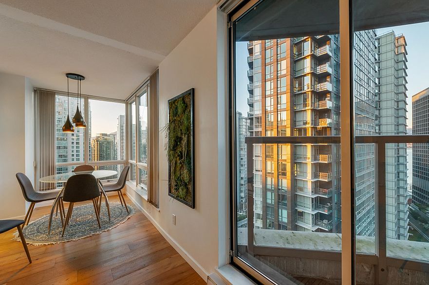 2103 1166 Melville Street