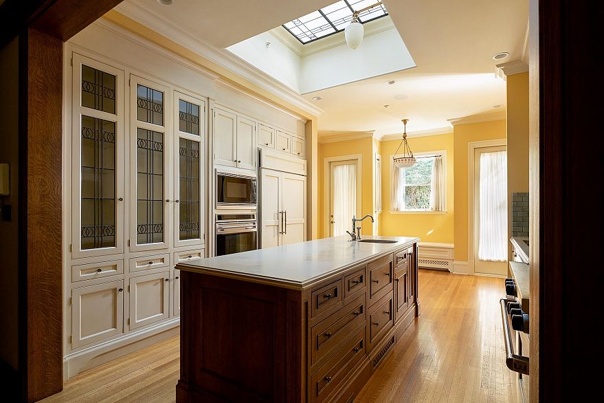 2 3838 Cypress Street