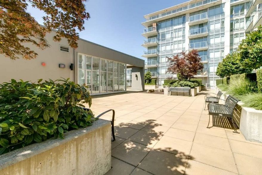 1103 4815 Eldorado Mews