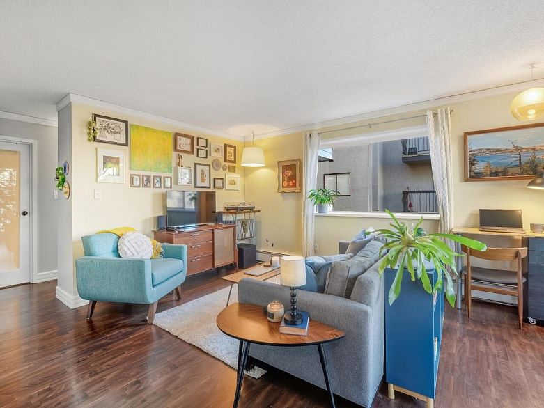 206 1065 E 8th Avenue