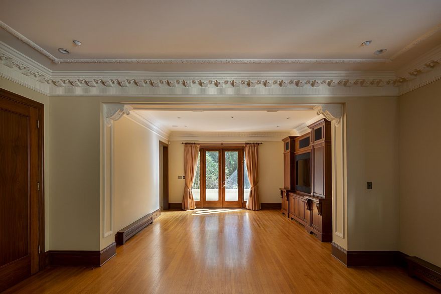 2 3838 Cypress Street