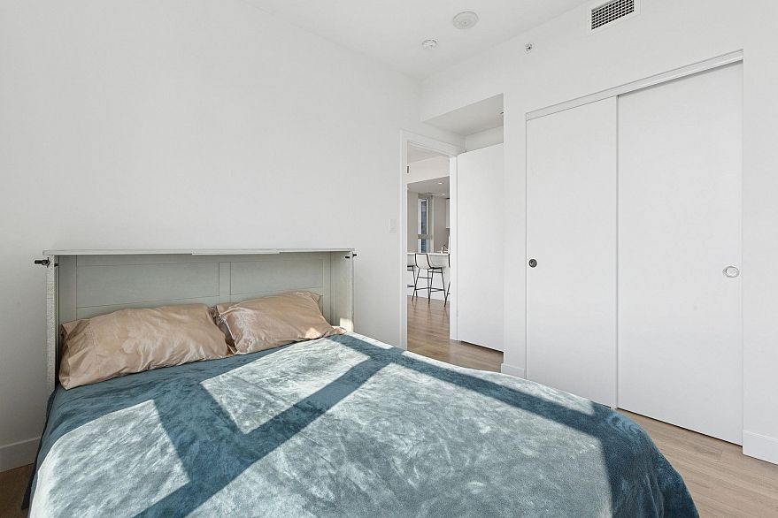 2107 8538 River District Crossing