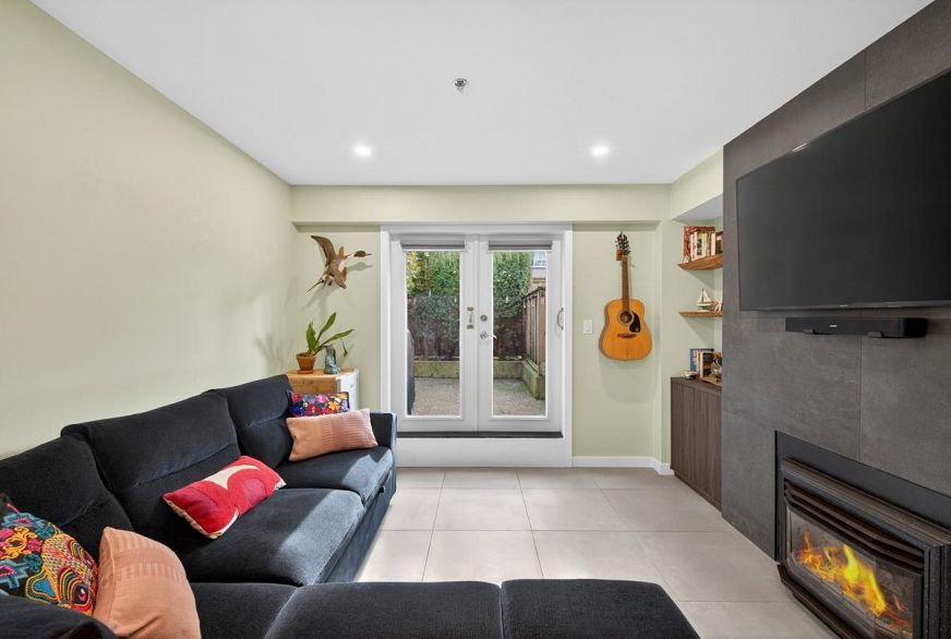 104 828 W 14th Avenue