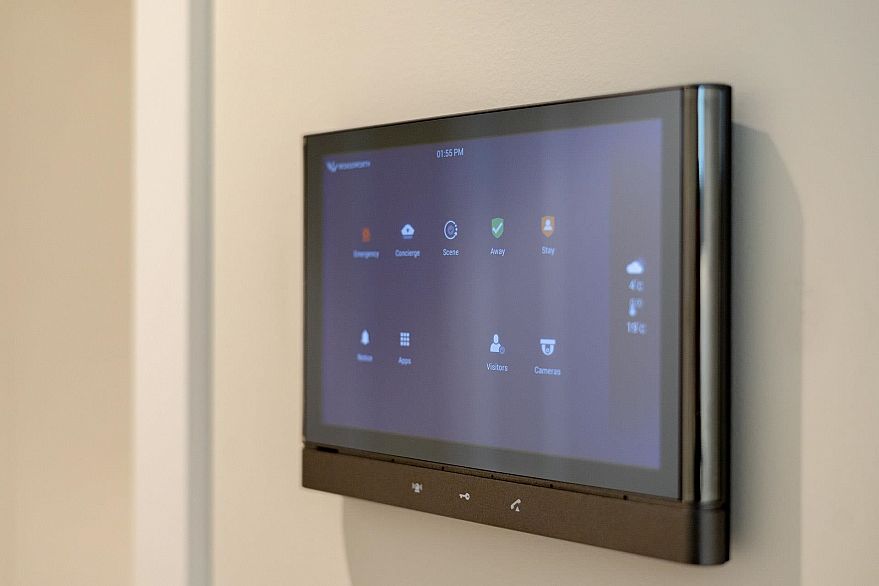 605 6138 Birney Avenue