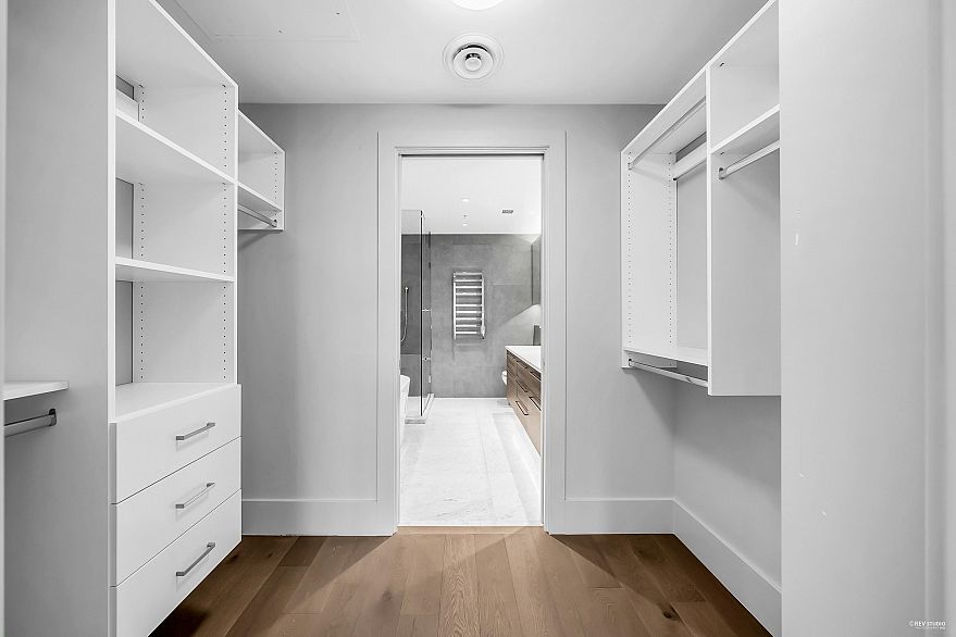 204 2089 W 43rd Avenue