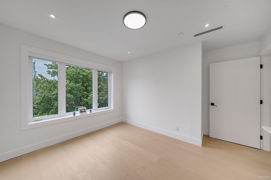 1 4463 Walden Street