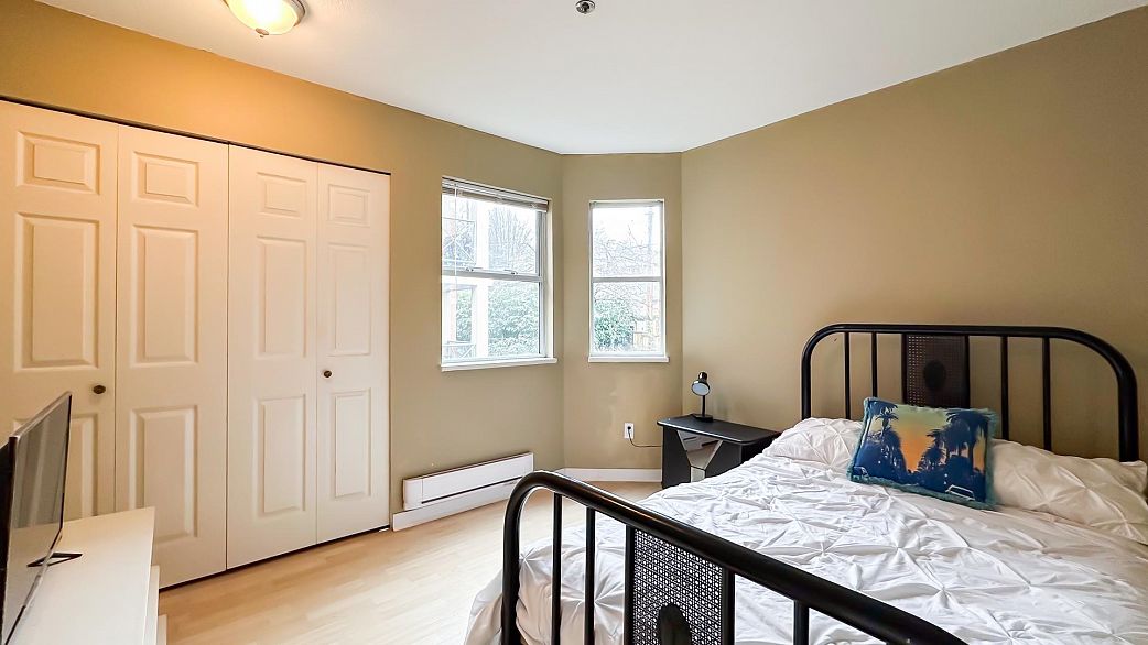 302 120 Garden Drive