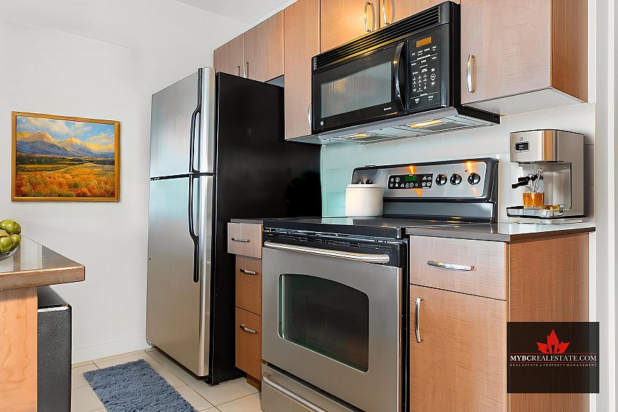 2514 610 Granville Street