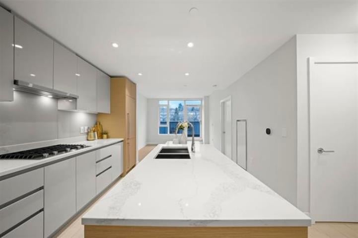 607 3538 Sawmill Crescent