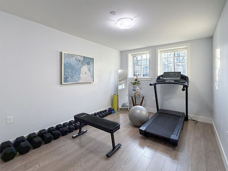 5626 Elizabeth Street