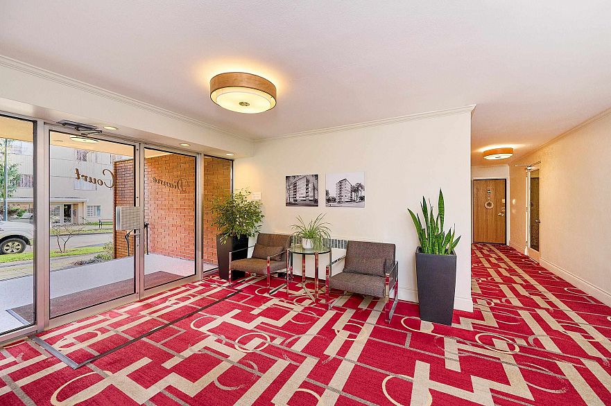 302 1315 Cardero Street