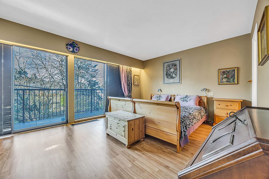 5041 Cypress Street