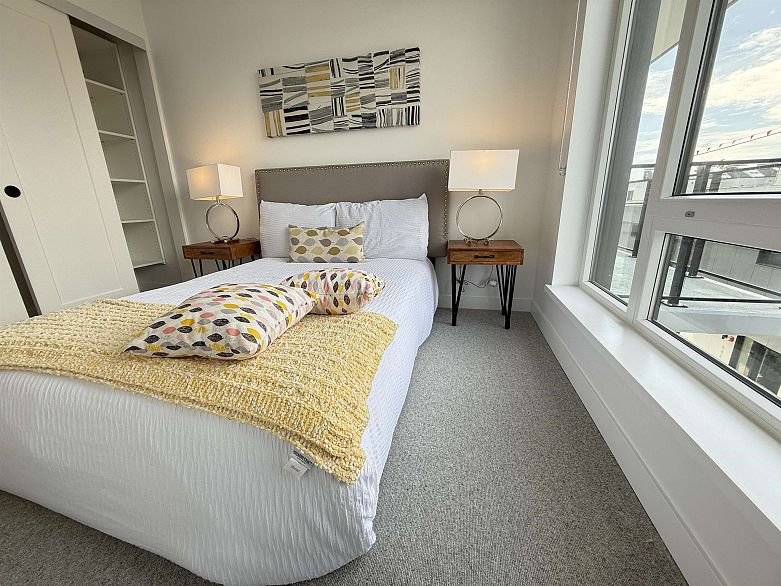 302 6859 Cambie Street