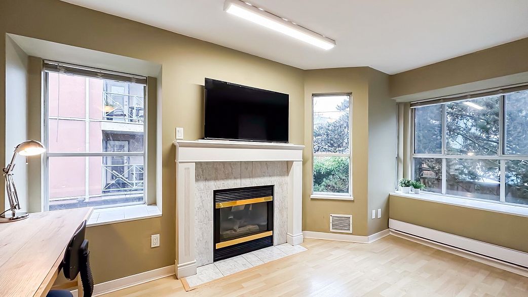 302 120 Garden Drive