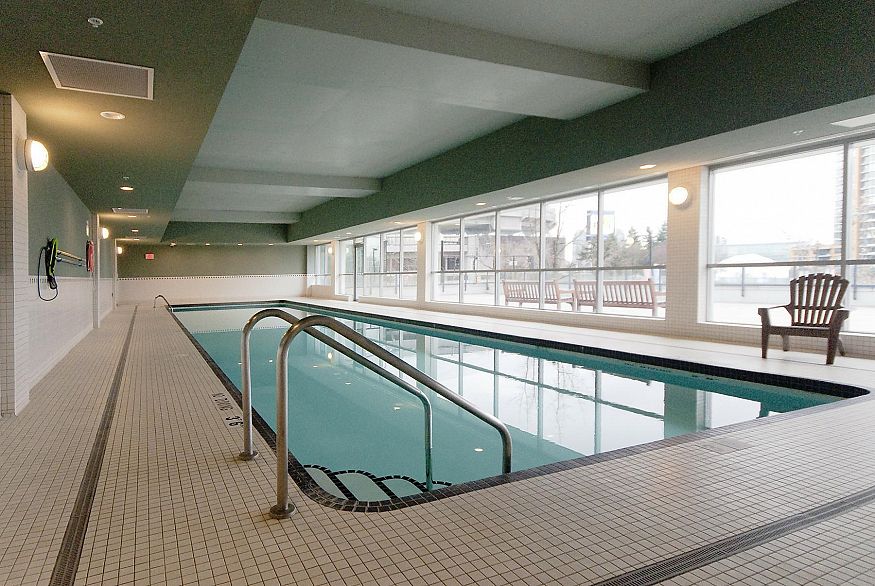 2106 939 Expo Boulevard