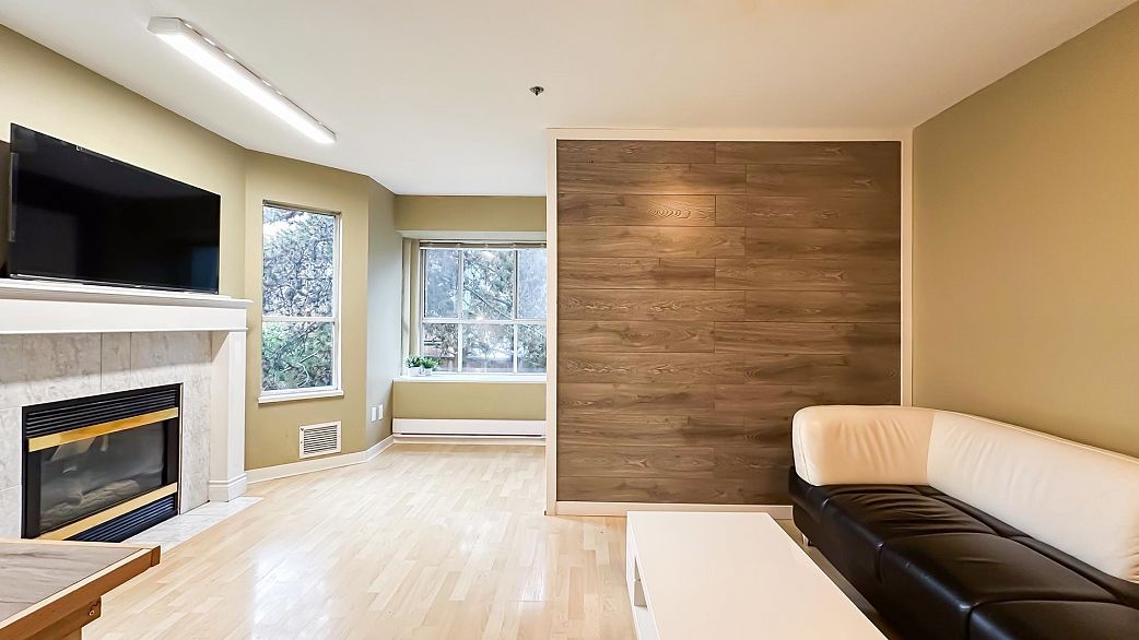 302 120 Garden Drive