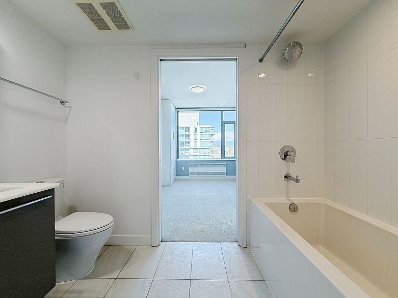 2504 8131 Nunavut Lane