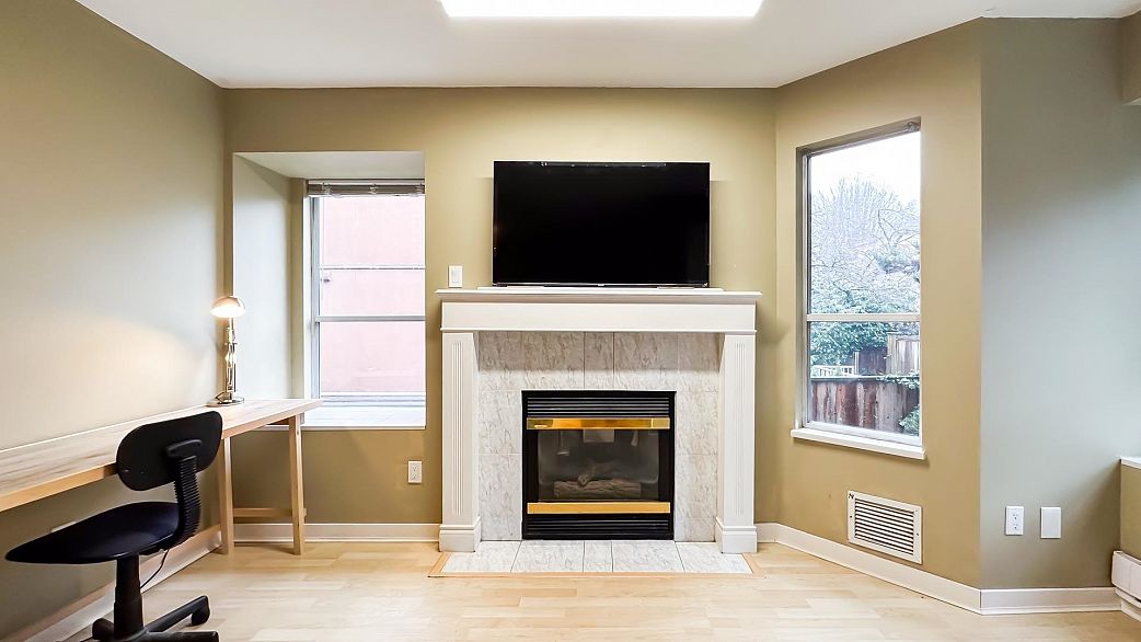 302 120 Garden Drive