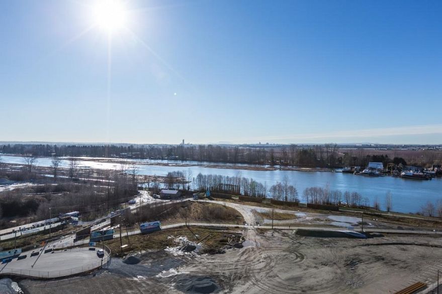 1309 3430 E Kent Avenue South Avenue