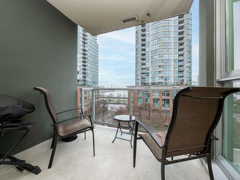 706 189 National Avenue