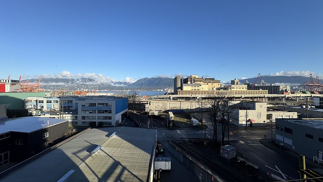 360 955 E Hastings Street