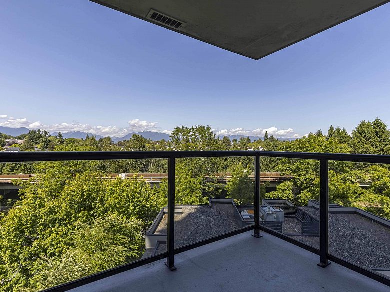 809 5380 Oben Street