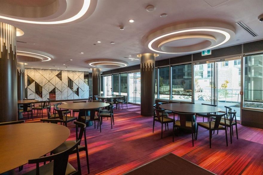 911 455 SW Marine Drive