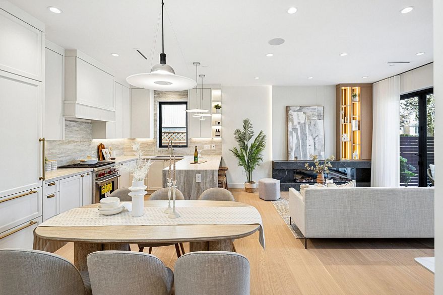 1 3036 W 13th Avenue