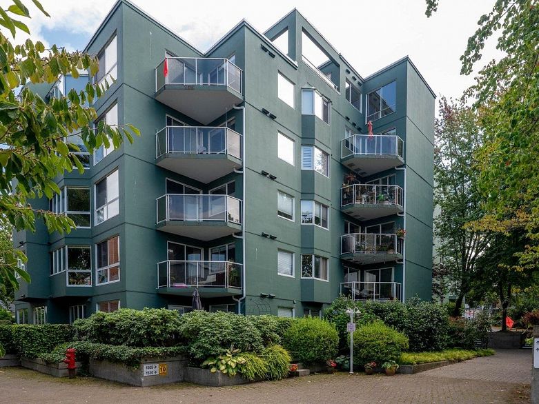 604 1508 Mariner Walk