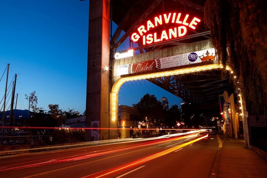 1102 1316 W 11th Avenue