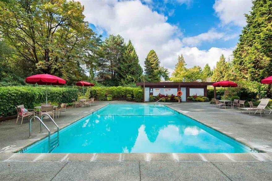 108 4900 Cartier Street