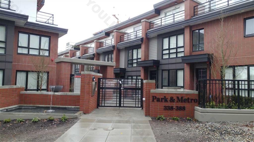 27 388 W 64th Avenue