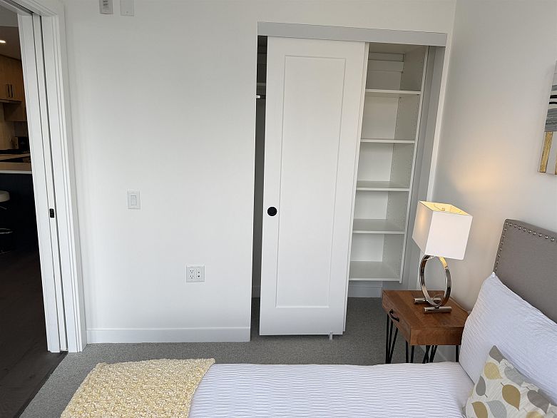 302 6859 Cambie Street