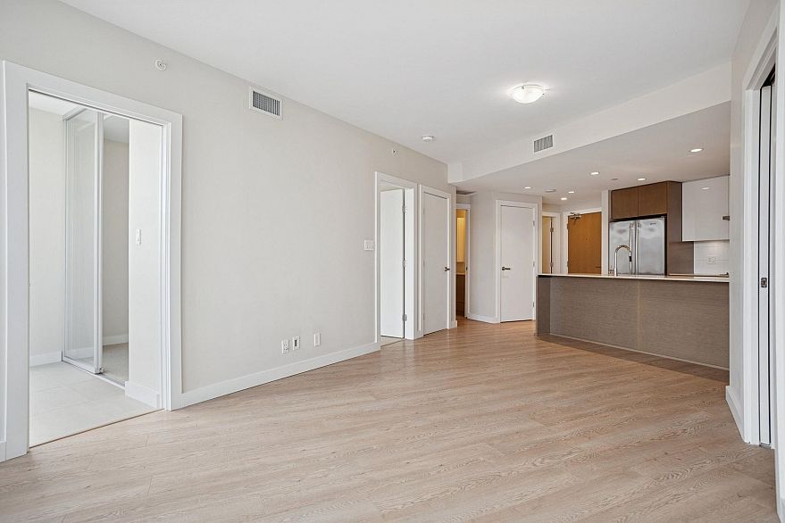 1706 1618 Quebec Street