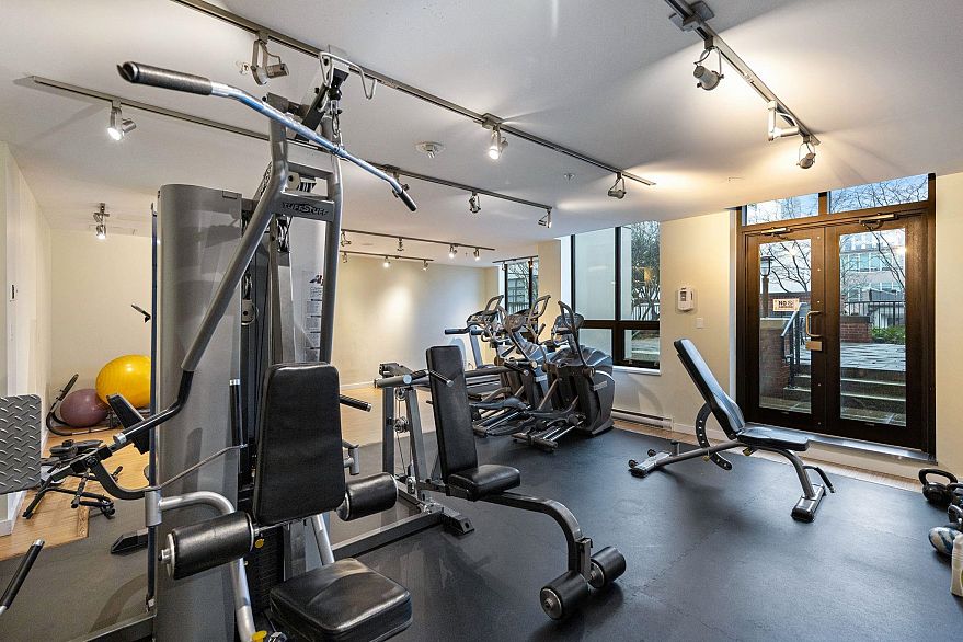 606 531 Beatty Street