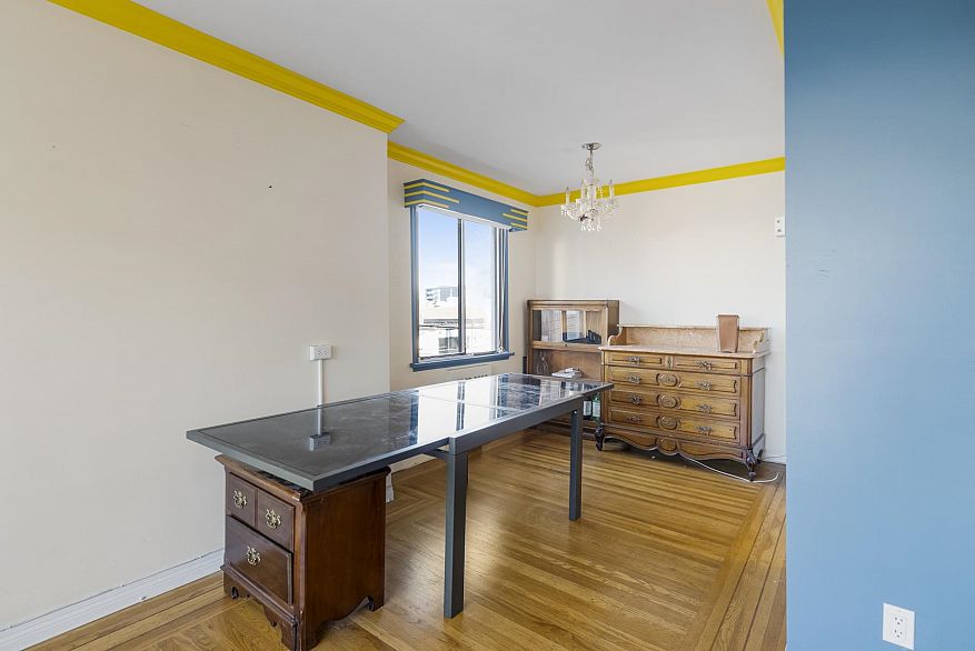 205 1695 W 10th Avenue