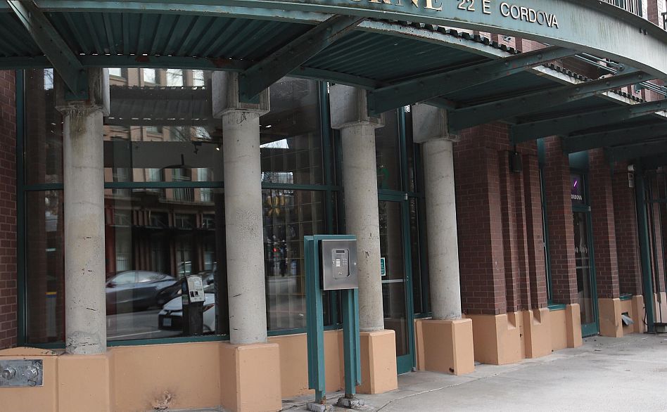 511 22 E Cordova Street