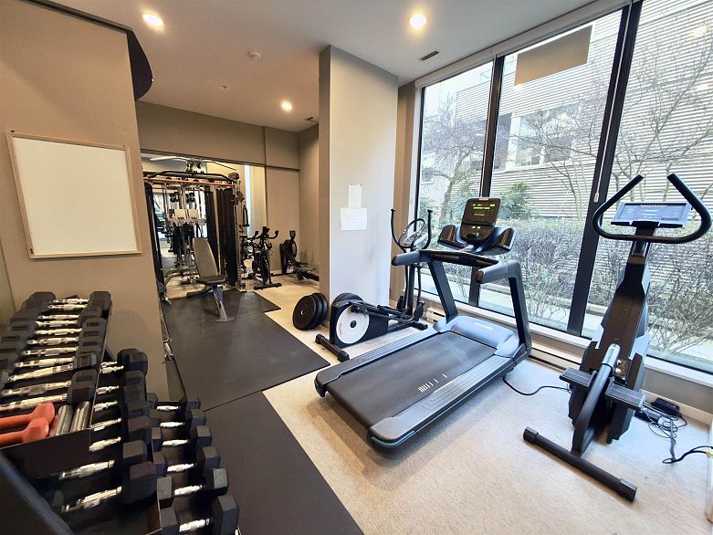 104 2688 Vine Street