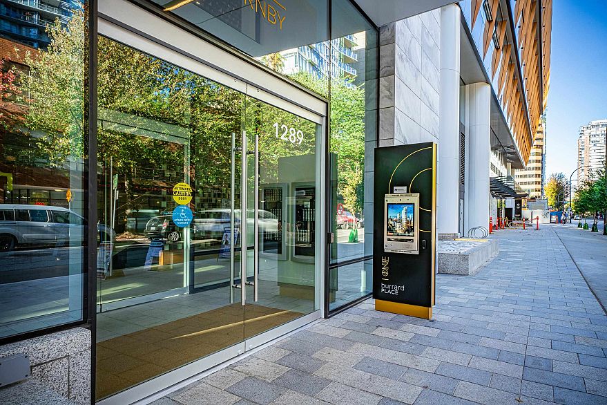 4306 1289 Hornby Street